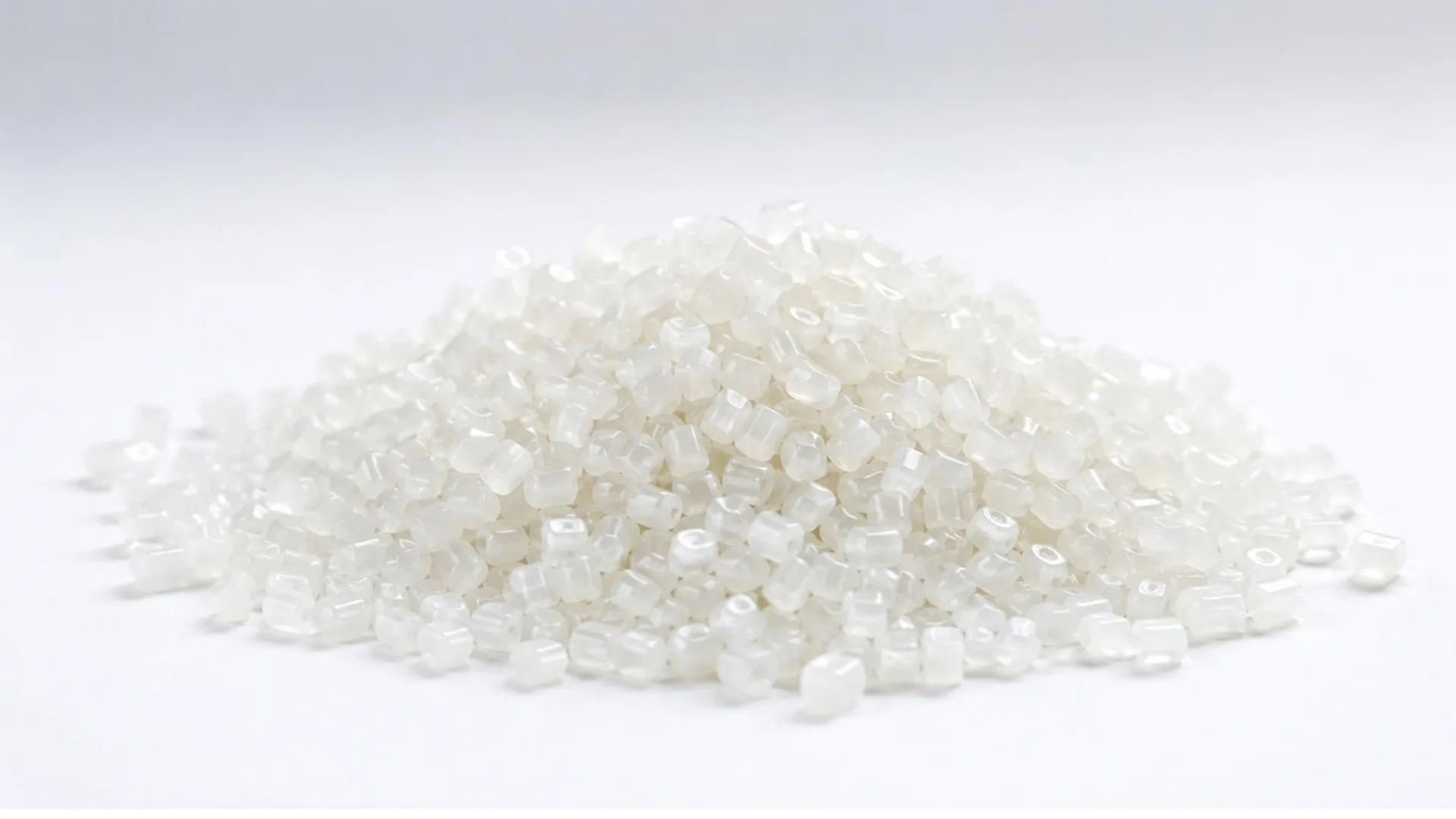 Recycled polypropylene (rPP) regranulate pellets